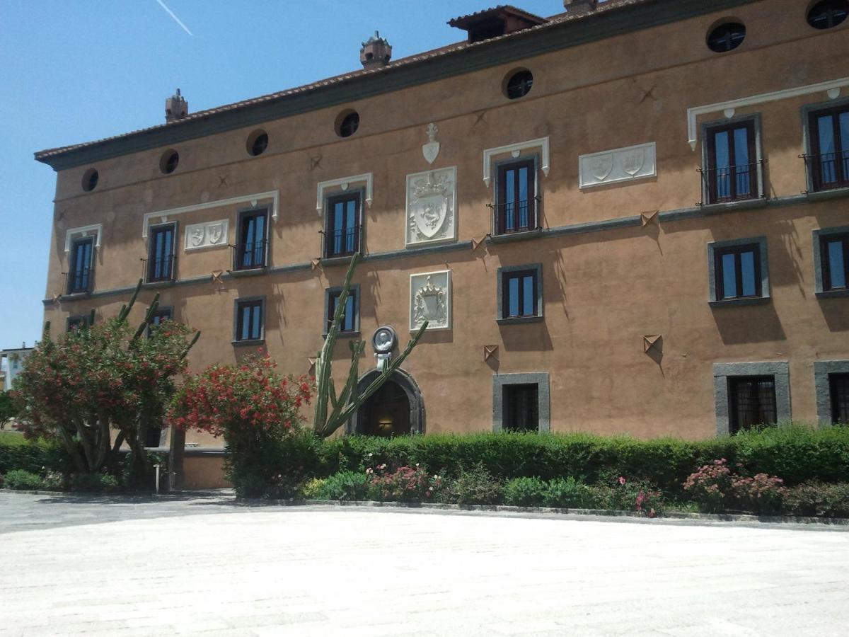 Bed and Breakfast Castello Di Casapozzano à Aversa Extérieur photo